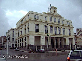 Le palais consulaire - B�ne