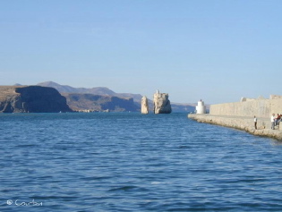 La jet�e du port de Nemours